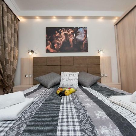 Artemis Luxury Apartment Tesalonika Bagian luar foto