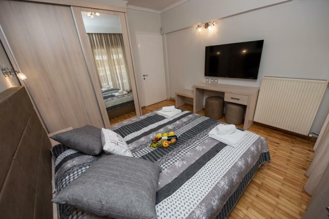 Artemis Luxury Apartment Tesalonika Bagian luar foto