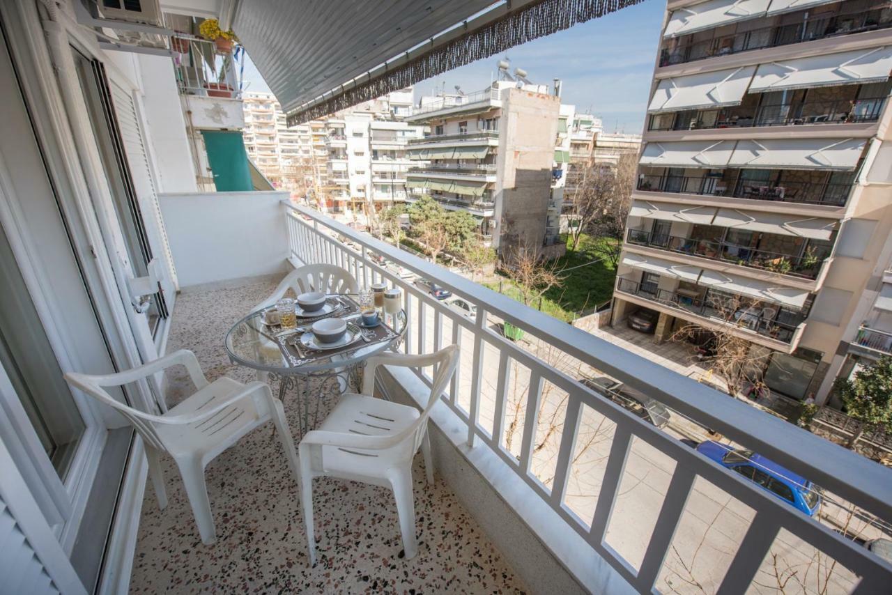 Artemis Luxury Apartment Tesalonika Bagian luar foto