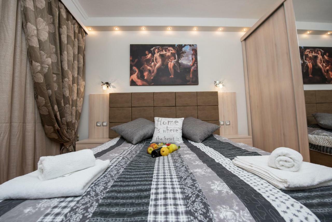 Artemis Luxury Apartment Tesalonika Bagian luar foto
