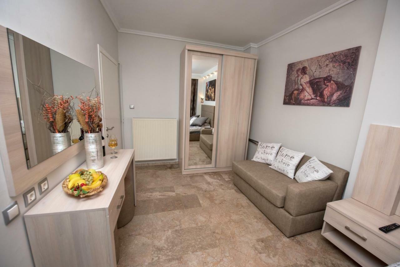 Artemis Luxury Apartment Tesalonika Bagian luar foto